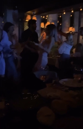 (Özel) Bebek’Teki Ünlü İşletmede Kuralsız Doğum Günü Partisi Kamerada
