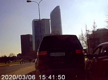 (Özel) İstanbul’Da İnatçı Sürücülerin Yol Kavgası Kamerada
