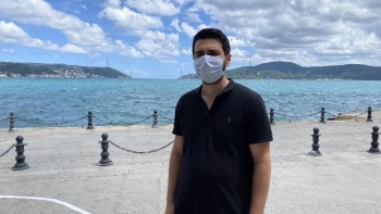 (Özel) İstanbul’Un Göbeğinde Cinsel Organını Gösteren Taksici Serbest
