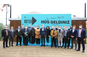 4. Çekmeköy Uluslararası Kısa Film Yarışması Jürisi İlk Toplantısını Yaptı
