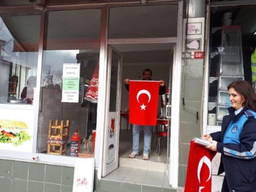 AFRİN’DEKİ MEHMETÇİĞE ‘BAYRAKLI’ DESTEK