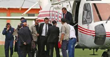 Başbakan'dan Kınık'ta madenci ailelerine ziyaret