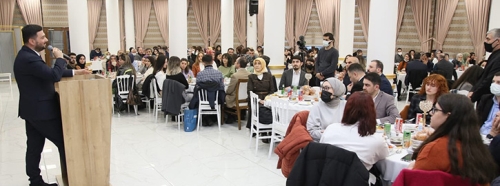 BAŞKAN ÖZTEKİN'DEN ÖĞRETMENLERE: 'YAVRULARIMIZ SİZLERE EMANET'