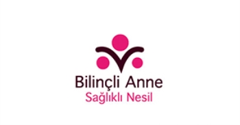 Bilinçli Anneler Sertifikalarını Sare Davutoğlu’nun Elinden Alıyor