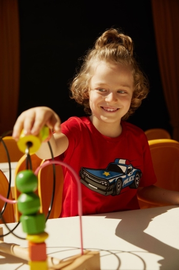 Çocuklara Özel Hologram Baskılı Bayramlıklar Göz Alıyor
