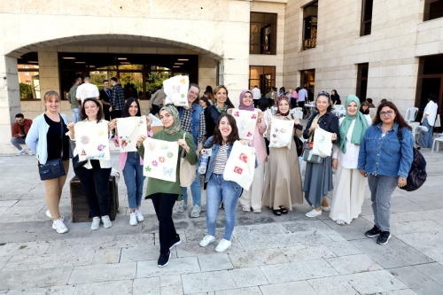 Dünya Kız Çocukları Günü’nde rengarenk atölye