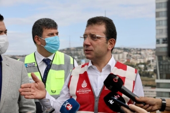 İmamoğlu, “Yol Kenarı Dikey Bahçelere İhtiyaç Yok”
