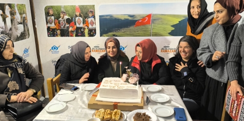 İstanbul Avrupa Yakası Ardahanlılar Derneği Kadın Kollarından Tuğba Dursun’a Anlamlı Jest