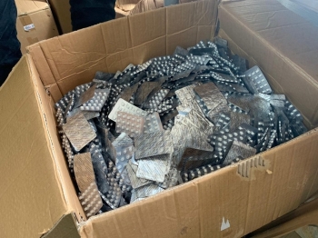 İstanbul’Da Kaçak İlaç Operasyonu: 819 Bin Adet İlaç Ele Geçirildi
