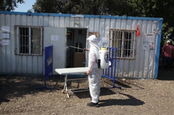 Kartal Belediyesi Kurban Satış Ve Kesim Alanlarını Dezenfekte Etti
