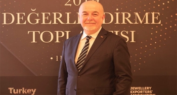 Mücevher İhracatçıları Birliği Yönetim Kurulu Başkanı Mustafa Kamar:

