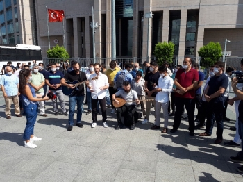 Önder’Den Erol Mütercimler Hakkında Suç Duyurusu
