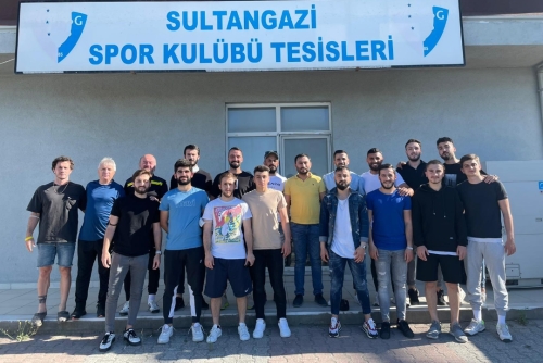 ORTADA BİR KUPA VARSA CONAX SULTANGAZİ SPOR O KUPAYA TALİPTİR