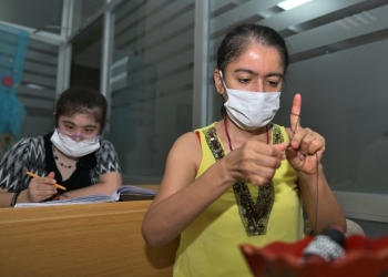 Özel Gençlere ’Engelsiz El Sanatları Atölyesi’
