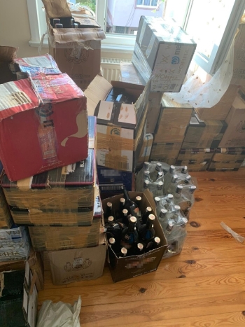 Polis, Evde Sahte İçki Üretimi Yapan Şahsa Göz Açtırmadı
