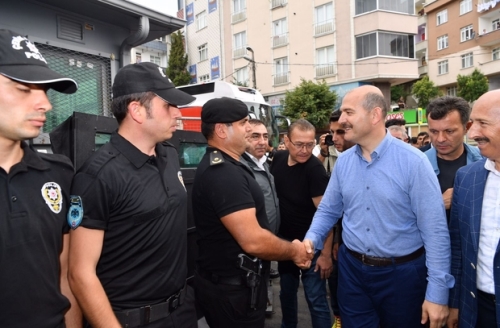 Polislerden Bakan Soylu'ya Babalar Günü Sürprizi