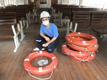 Şehir Hatlarında 5 Kadın Gemici İş Başı Yaptı
