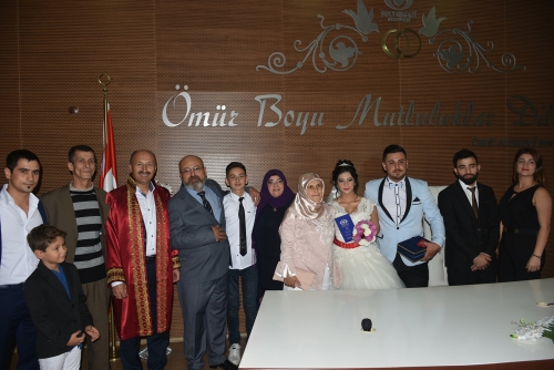 Şeymanur ve Mehmet’in Nikahını Kıydı