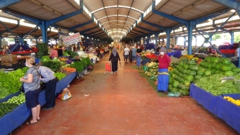 Silivri’De Kapalı Pazar Alanında Korona Virüs Denetimi Yapıldı
