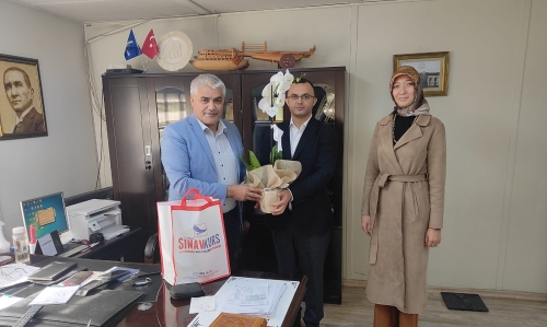 Sınav Kurs Sultangazi şubesi yöneticileri, muhtarlar gününü unutmadı