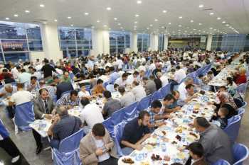 Sultangazi İlçe Protokolü İftarda Buluştu