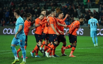 Süper Lig: Medipol Başakşehir: 3 - Gaziantep Fk: 1 (Maç Sonucu)
