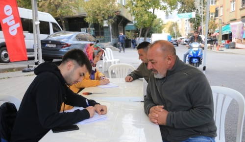 Vatandaşlar istedi, 19. Sokak 19 Mayıs Caddesi oldu