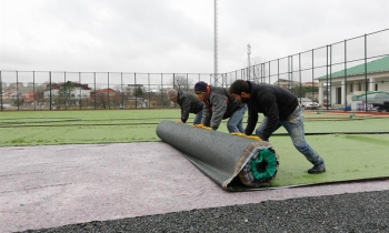 Yapay Çimler Serilmeye Başlandı