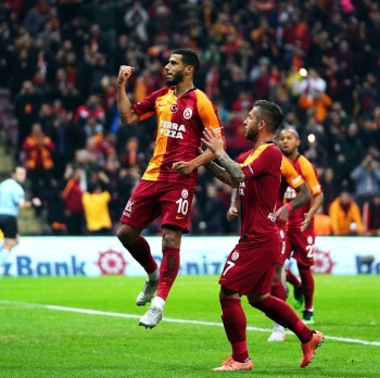 Younes Belhanda’Ya Teklif Yok
