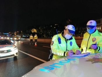 "Babam Hasta" Yalanı Trafik Polisini İsyan Ettirdi
