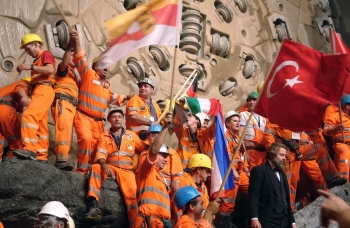 ’Çalışan Sayısı En Yüksek’ Şirketler Arasında Birinci Rönesans İnşaat
