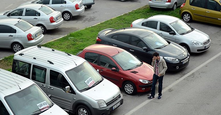 'İkinci el'de 15-25 bin liralık otomobiller yok satıyor