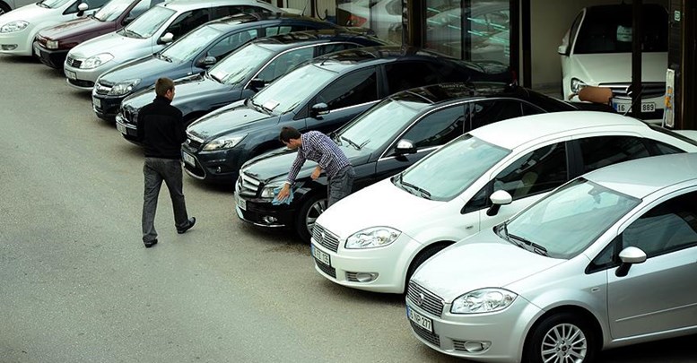 'İkinci el otomobilde kilometreye değil diğer aksamlarına bakın'