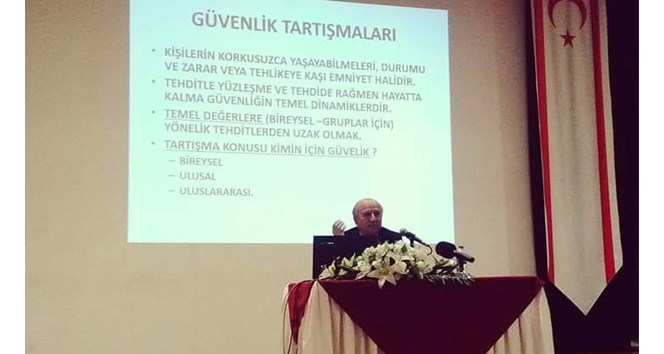 “İstihbarat siyasileşmeden siyaset üretimine hizmet etmeli”