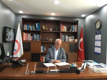 (Özel) İstanbul Eczacı Odası Başkanı Sarıalioğlu: “Eczanelerde Yaklaşık Yüzde 30 Küçülme Söz Konusu Oldu”
