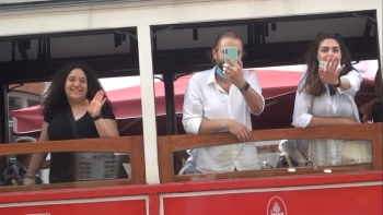 (Özel) İstiklal Caddesi’Nde Pes Dedirten Görüntüler
