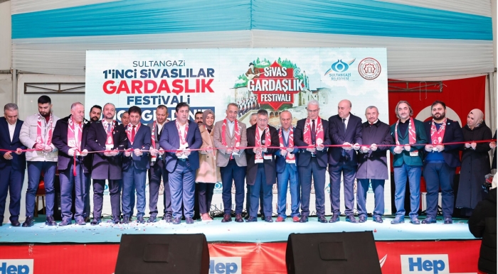 1. Sultangazi Gardaşlık Festivali Renkli Görüntülere Sahne Oldu