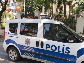 Adalar Belediyesinin Binasına Pompalı Tüfekle Ateş Açan Şahıs Tutuklanarak Cezaevine Gönderildi
