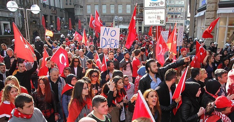 Almanya'da 'Teröre Karşı Birlik' gösterileri düzenlendi