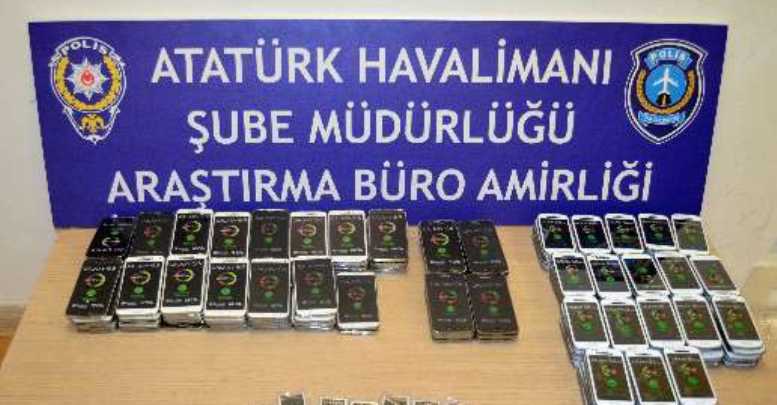 ATATÜRK HAVALİMANI’NDA KAÇAK CEP TELEFONU OPERASYONU