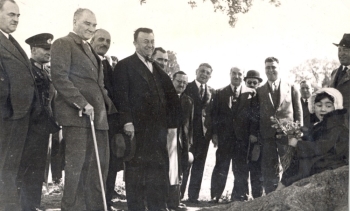 Atatürk’Ün Bilinmeyen Fotoğrafları Küçükçekmece’De Sergileniyor
