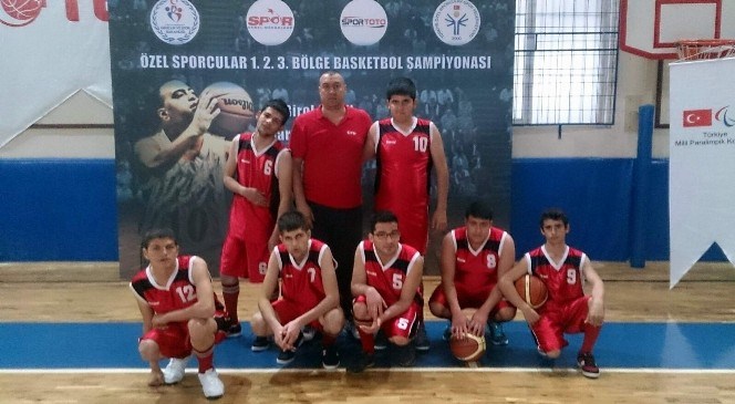 Aydın'dan  Basketbolda  Özel  Başarı