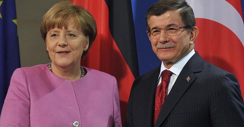 Başbakan Davutoğlu, Merkel ile görüştü