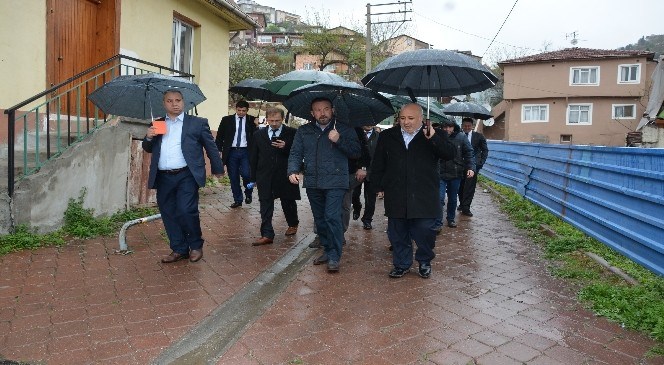 Başkan  Doğan  Mahalle  Turuna  Devam  Ediyor