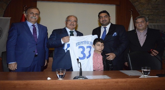 Başkan  Kocamaz  Meskispor  Futbolcularıyla  Buluştu