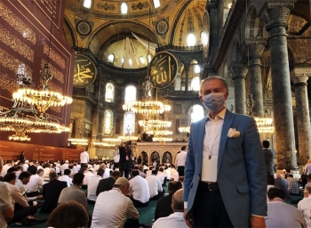 Başkan Aydıner, Ayasofya Camii’Nde
