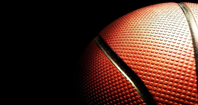 Basketbolda derbi heyecanı