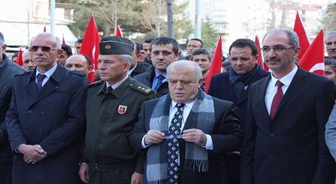 Bayır-bucak  Türkmenleri  İçin  Kırşehir'den  Son  Yardım  Konvoyu  Yola  Çıktı