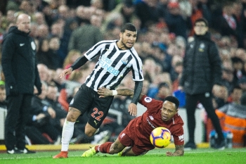 Beşiktaş, Deandre Yedlin’Le İlgileniyor
