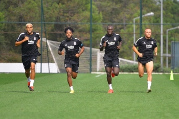 Beşiktaş’Ta Hazırlıklar Sürdü
